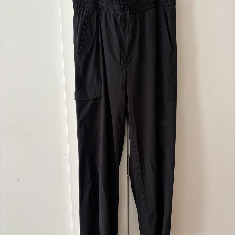 Women’s Black Jogger Pants